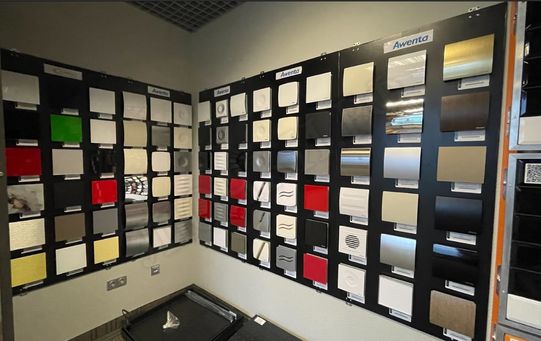 Вытяжной вентилятор Awenta System+, Turbo, 125 KWT125CTR, Trax Glass, PTGR125P, Красный глянцевый, стекло Вытяжной вентилятор Awenta System+, Turbo, 125 KWT125CTR, Trax Glass, PTGR125P, Красный глянцевый, стекло